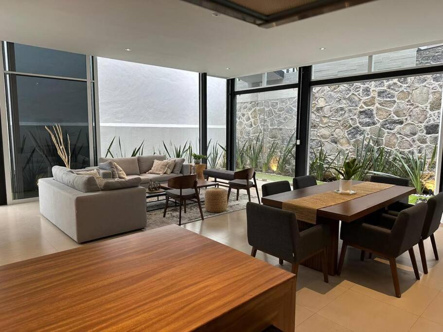 テミスコ Residencia Corinto La Cima Frac Burgos Bugambiliasヴィラ エクステリア 写真