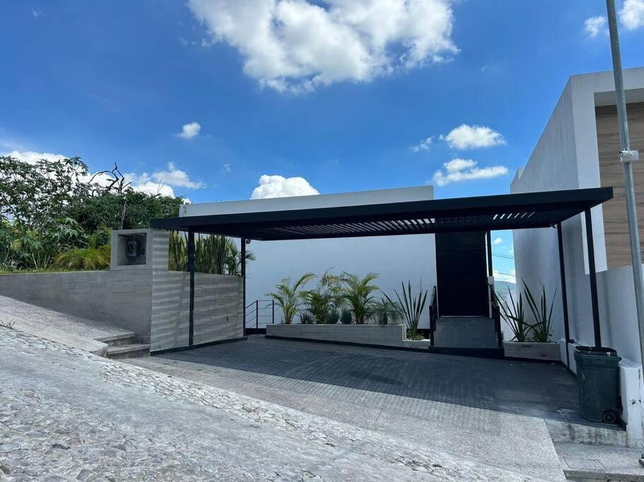 テミスコ Residencia Corinto La Cima Frac Burgos Bugambiliasヴィラ エクステリア 写真