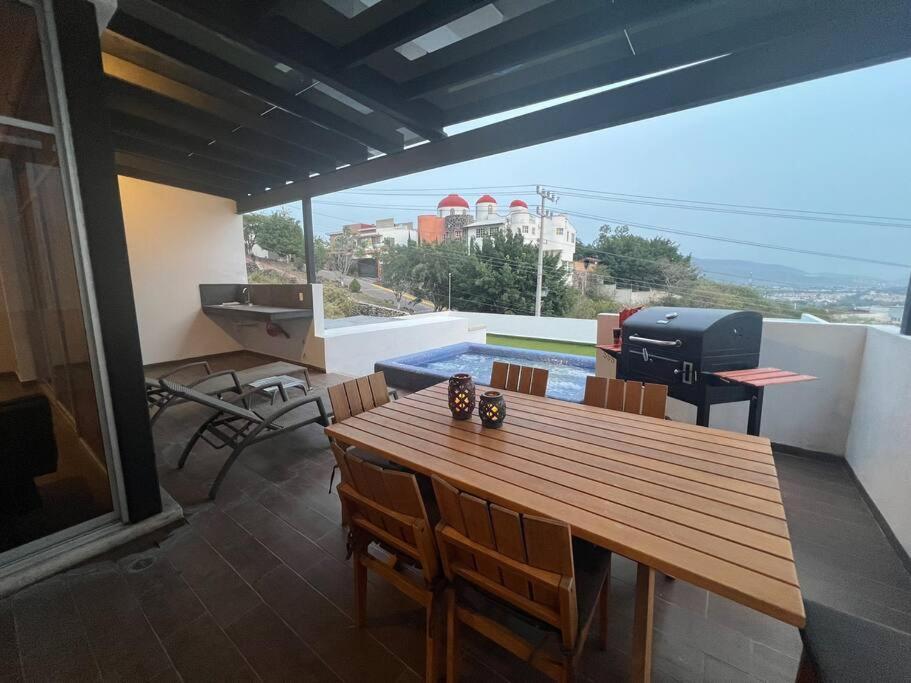 テミスコ Residencia Corinto La Cima Frac Burgos Bugambiliasヴィラ エクステリア 写真