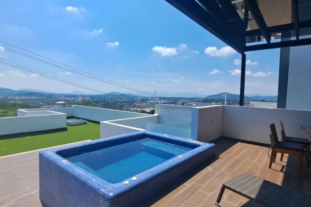 テミスコ Residencia Corinto La Cima Frac Burgos Bugambiliasヴィラ エクステリア 写真